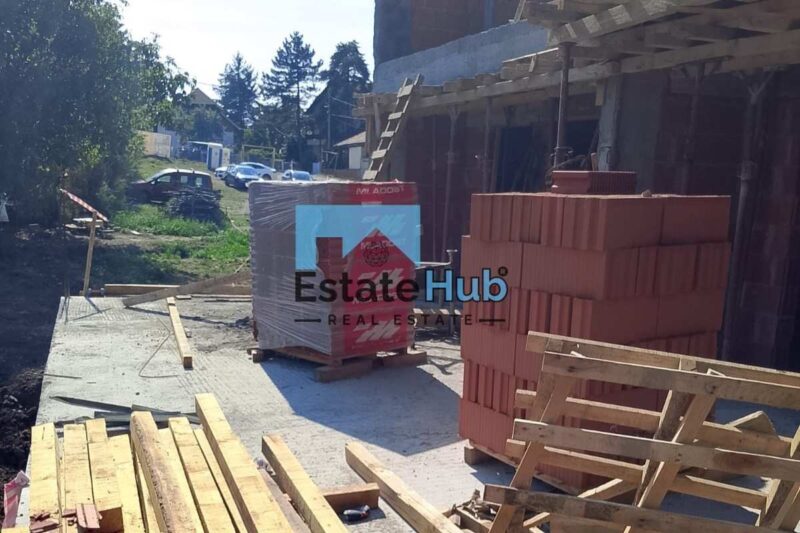 Prodaja: 3.0-stan-75m²+40m2-Jajinci - Slika 4