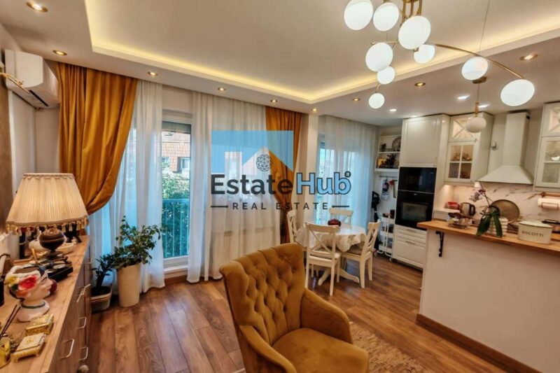 Prodaja: 3.0 stan-70 m2-Voždovac