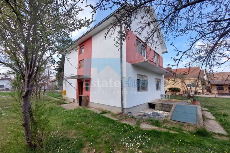kuća Progar Surčin na prodaju